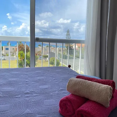 Cozy By The Sea Апартаменты Корал-Бэй