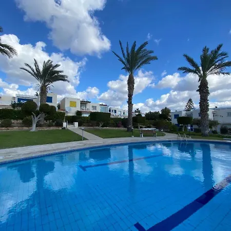 Cozy By The Sea Coral Bay