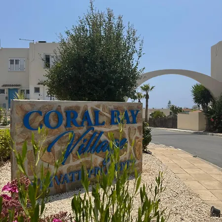 Cozy By The Sea * Coral Bay